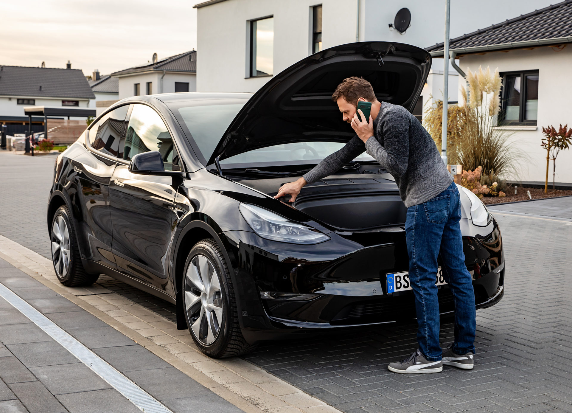 Starterbatterien brauchen auch bei Elektroautos Aufmerksamkeit