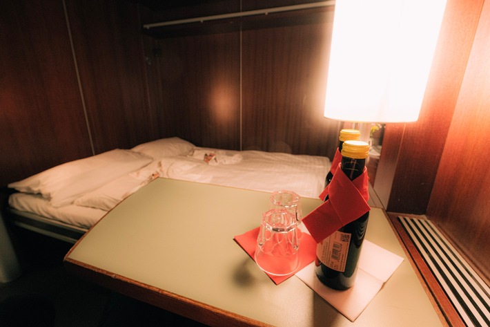 RDC Deutschland startet AutoReiseZug Hamburg - Lörrach im Winter / Zusätzlich ist die Buchung auch für Fahrgäste ohne Fahrzeug möglich / Neuer Zwischenstopp für Reisende ohne Fahrzeug in Freiburg Hbf